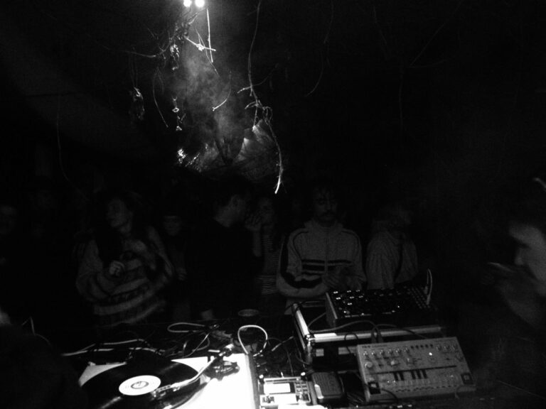 BASS DOCK / DNB / SEKTOR 9