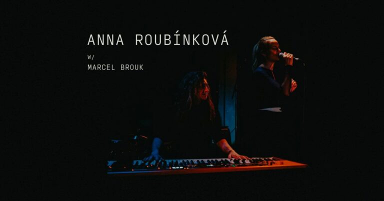 Anna Roubínková/LIVE MUSIC/HOAX PUB